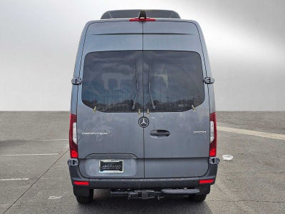 2025 Mercedes-Benz Sprinter 2500 Standard Roof I4 Diesel HO 144" RWD