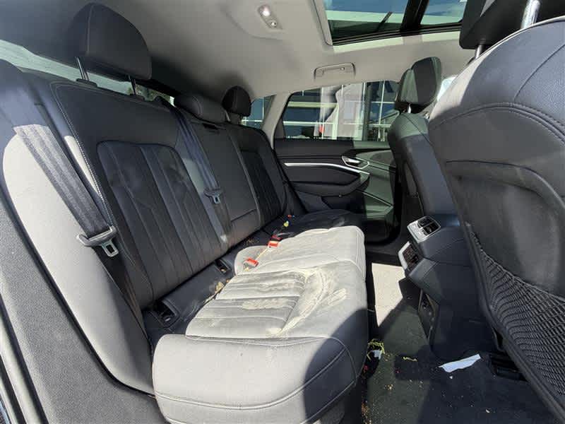 2021 Audi e-tron Premium