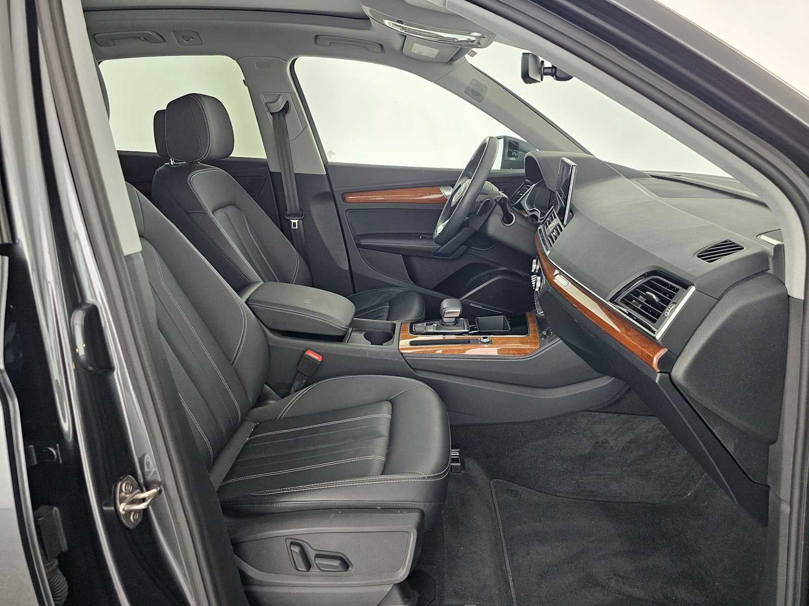 2023 Audi Q5 S line Premium Plus
