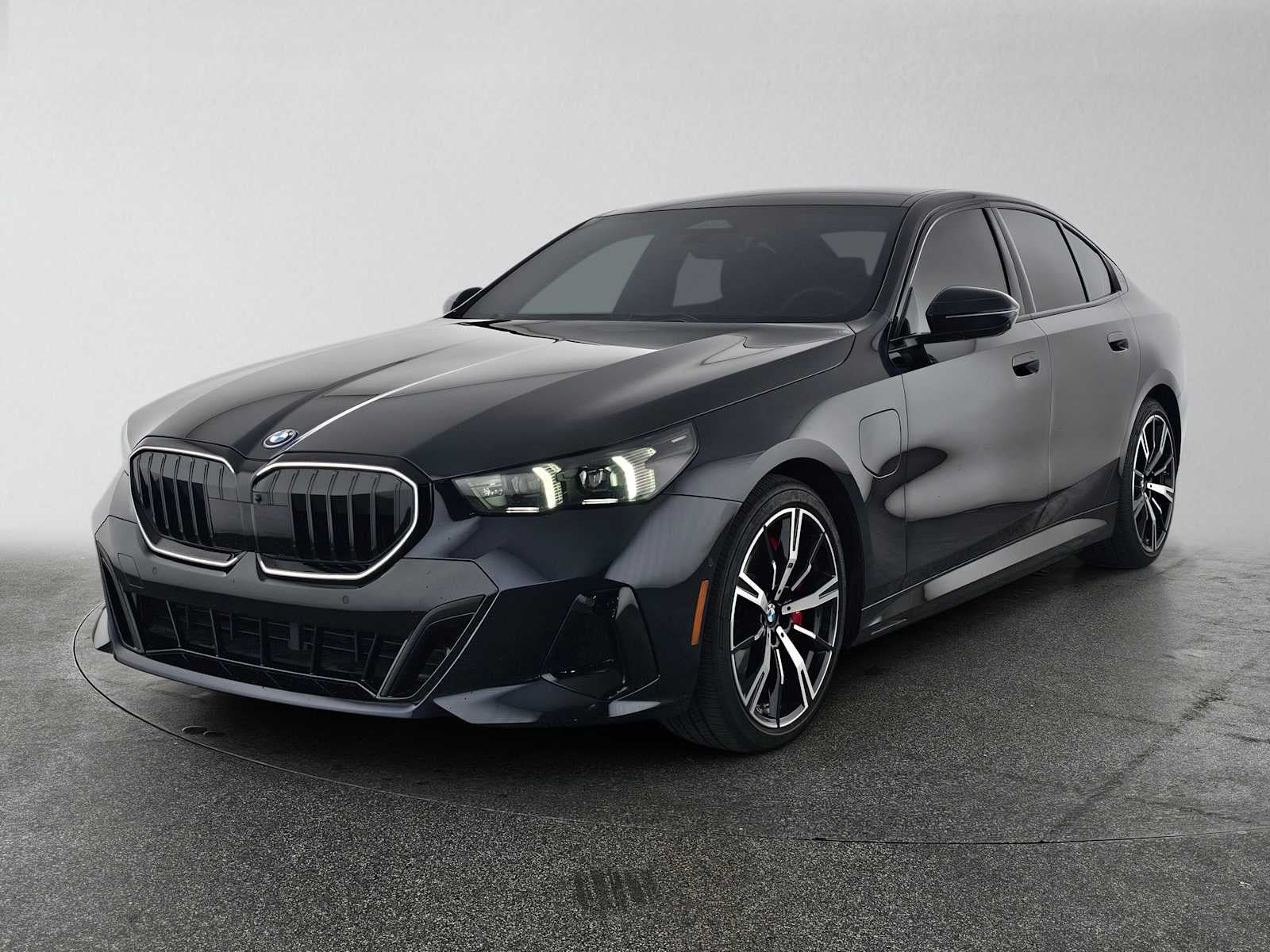 2026 BMW 550e xDrive 550e xDrive