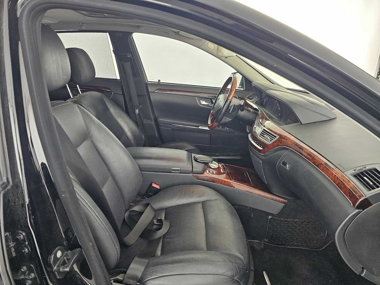 2012 Mercedes-Benz S 550 4dr Sdn RWD