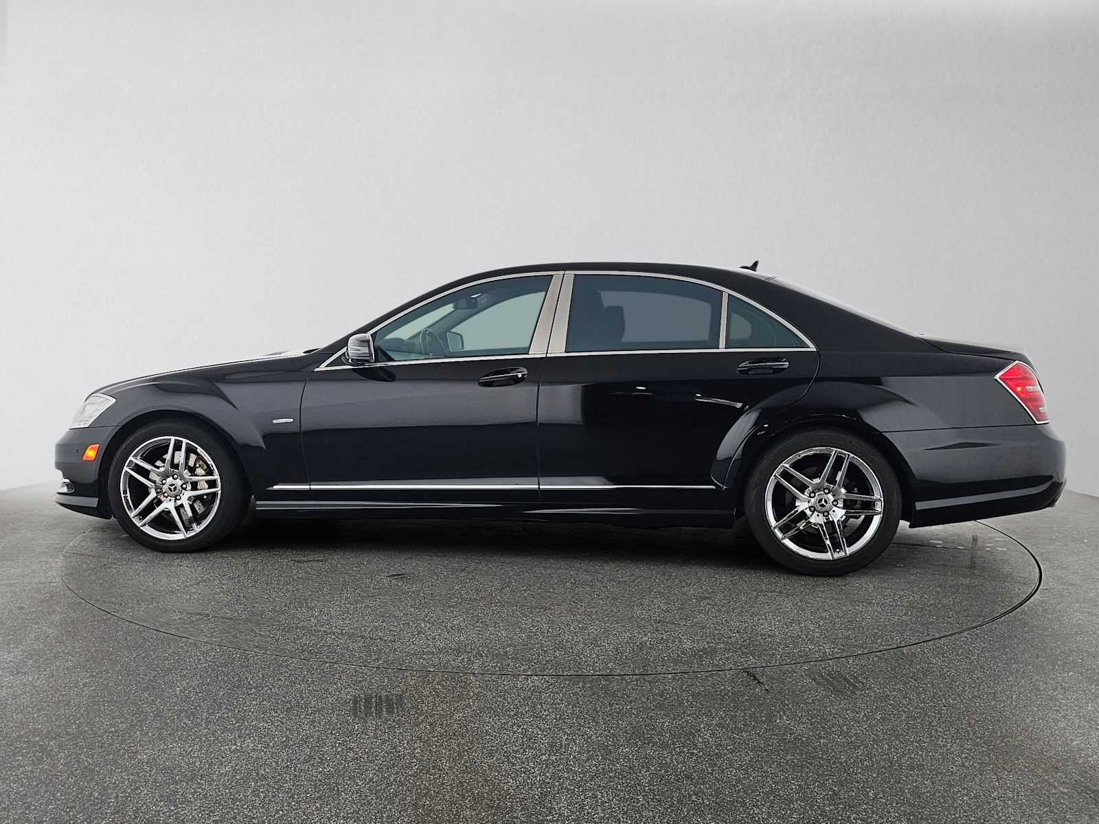 2012 Mercedes-Benz S 550 4dr Sdn RWD