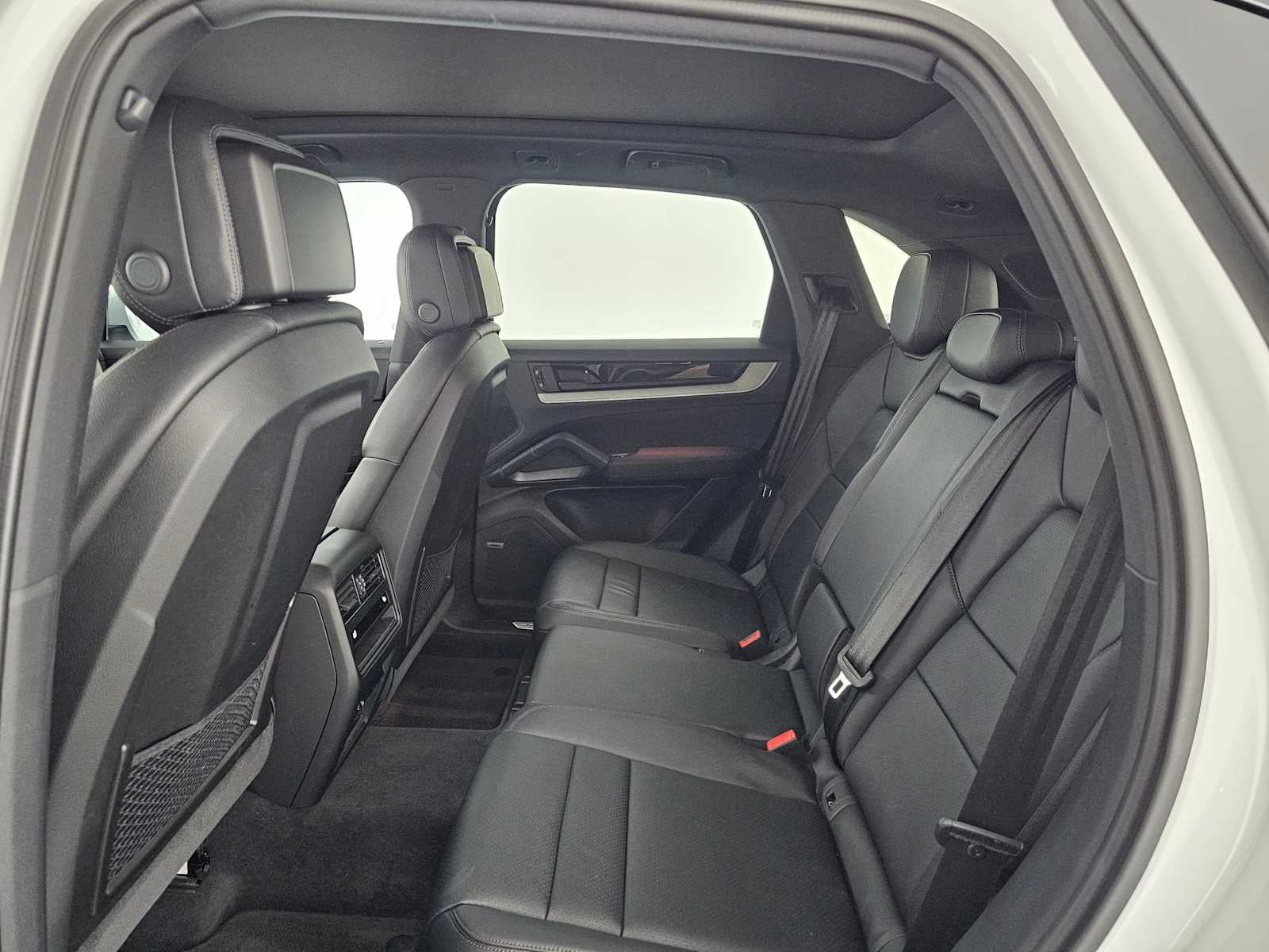 2025 Porsche Cayenne AWD