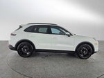 2025 Porsche Cayenne AWD
