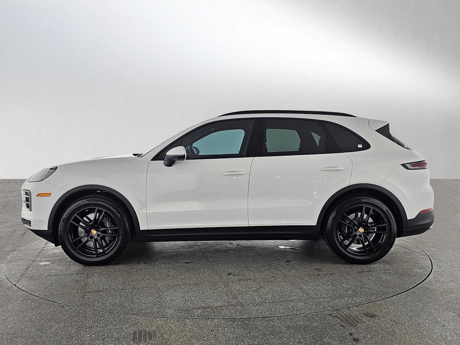 2025 Porsche Cayenne AWD