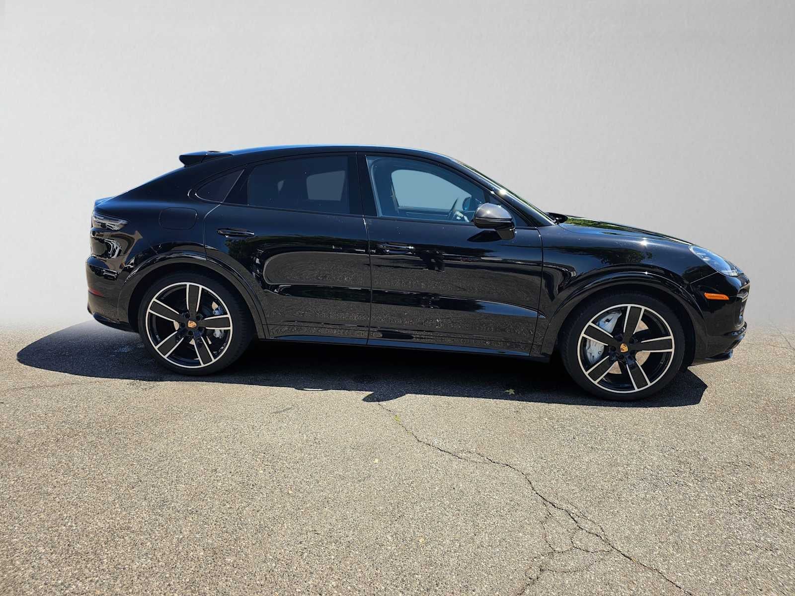2022 Porsche Cayenne Turbo