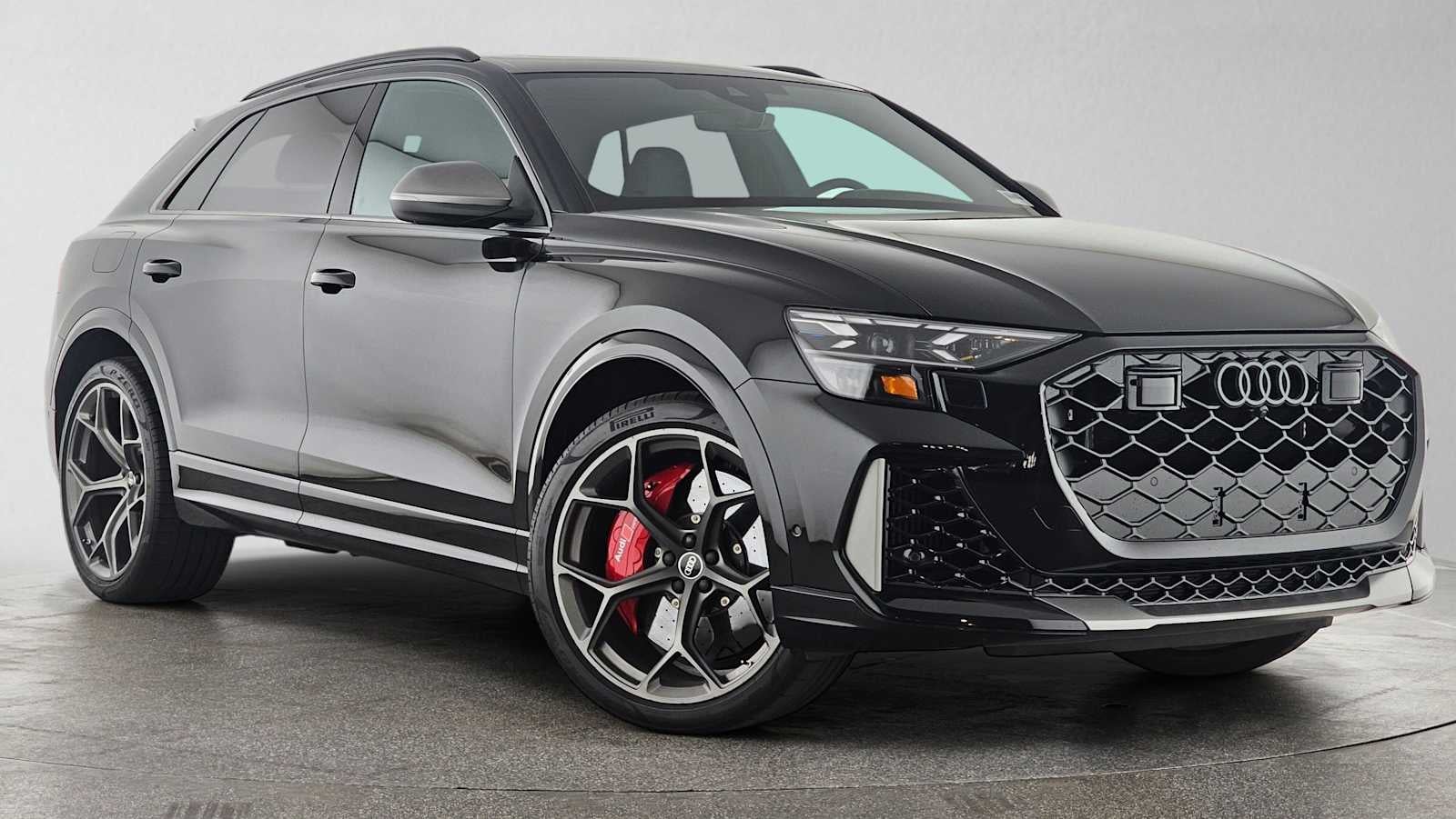 2025 Audi RS Q8 performance