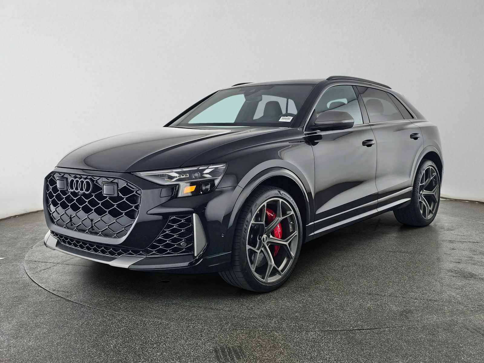 2025 Audi RS Q8 performance