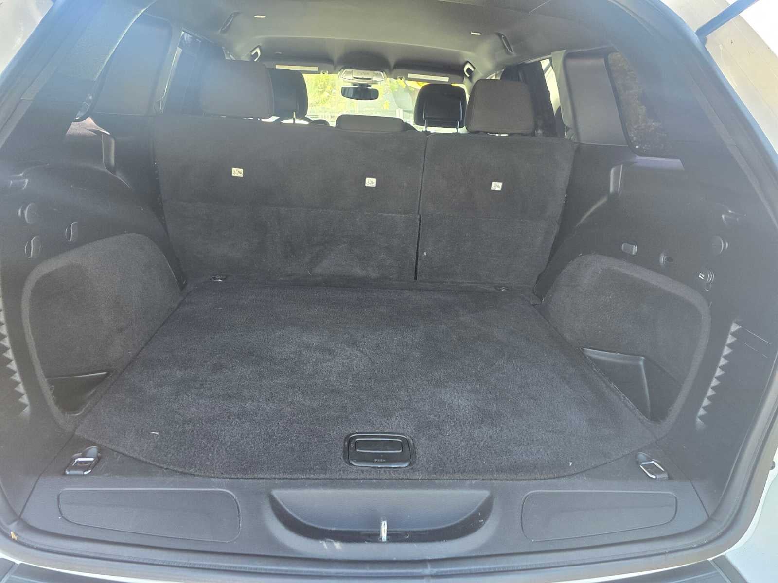 2019 Jeep Grand Cherokee Upland