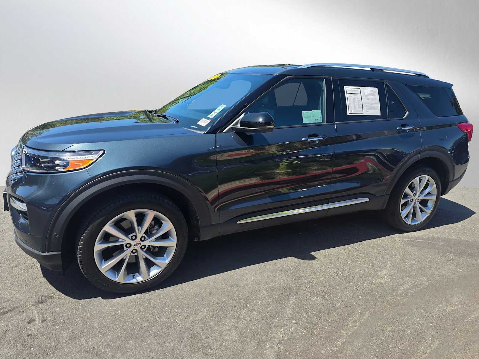 2023 Ford Explorer Platinum