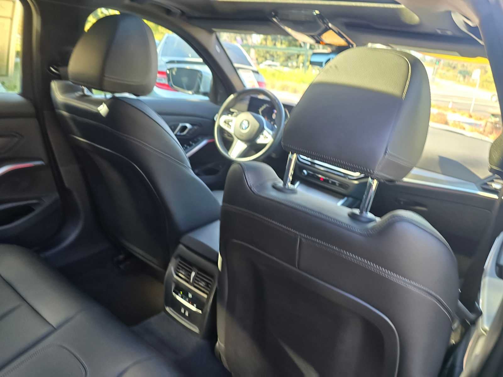 2024 BMW 3 Series 330i