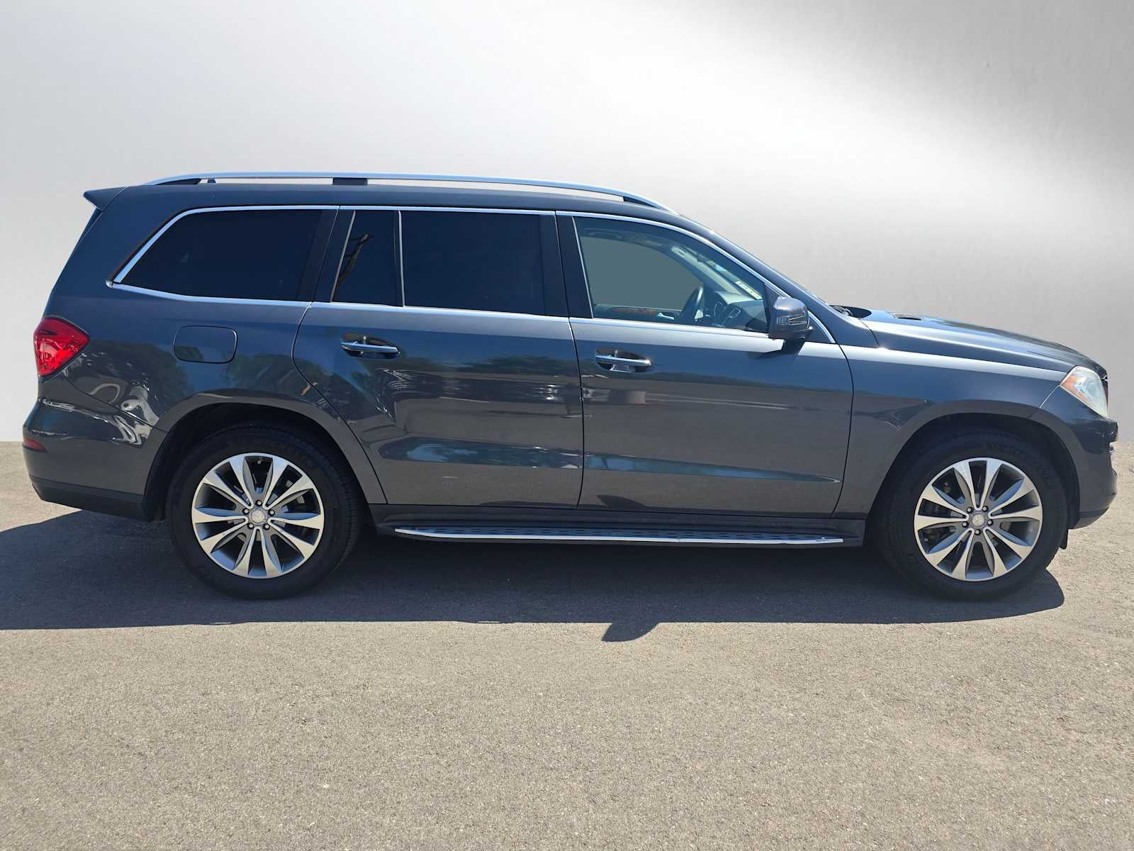 2013 Mercedes-Benz GL 450 4MATIC® 4dr