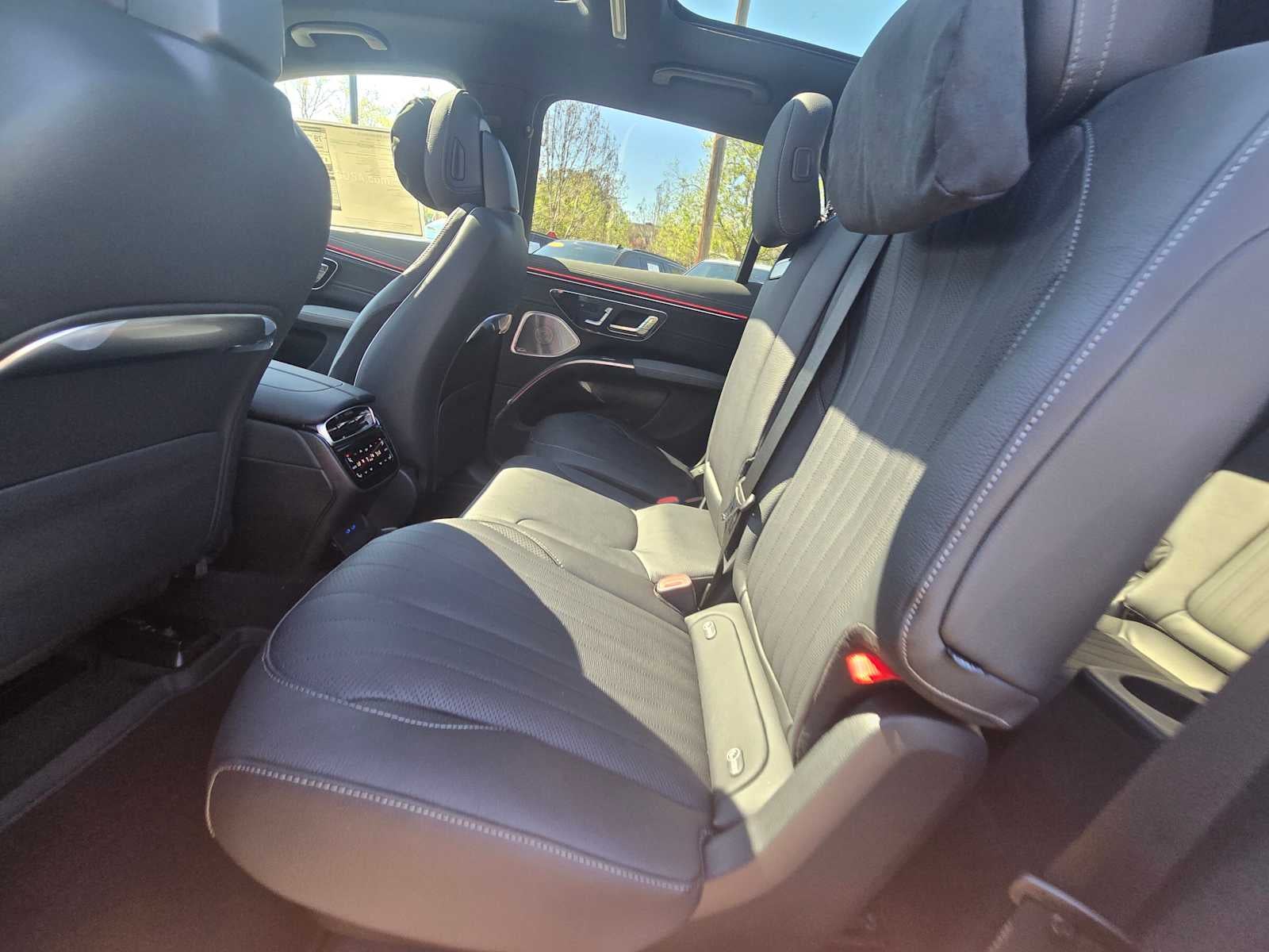 2026 Mercedes-Benz EQS 400 4MATIC® SUV