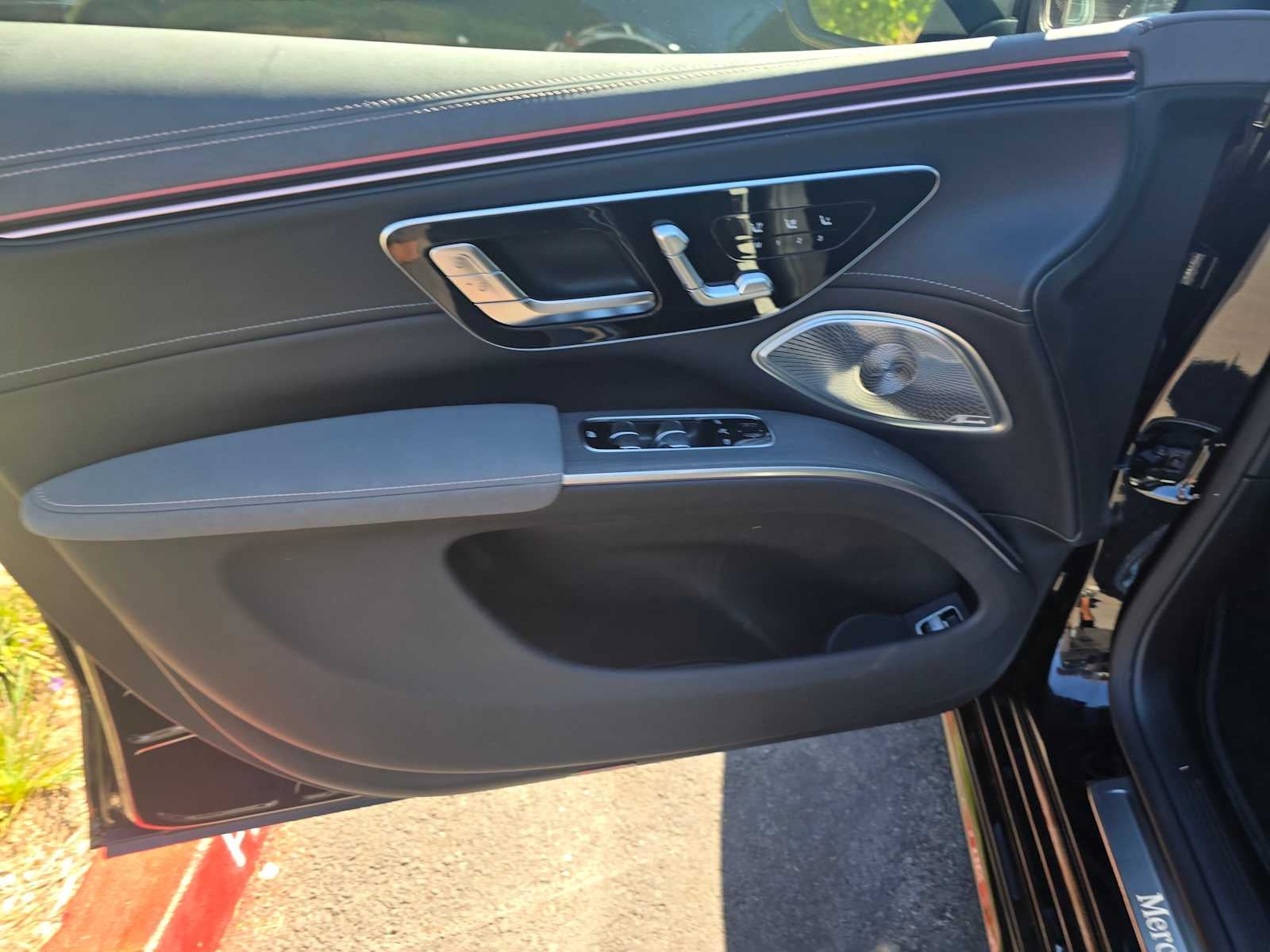 2026 Mercedes-Benz EQS 400 4MATIC® SUV