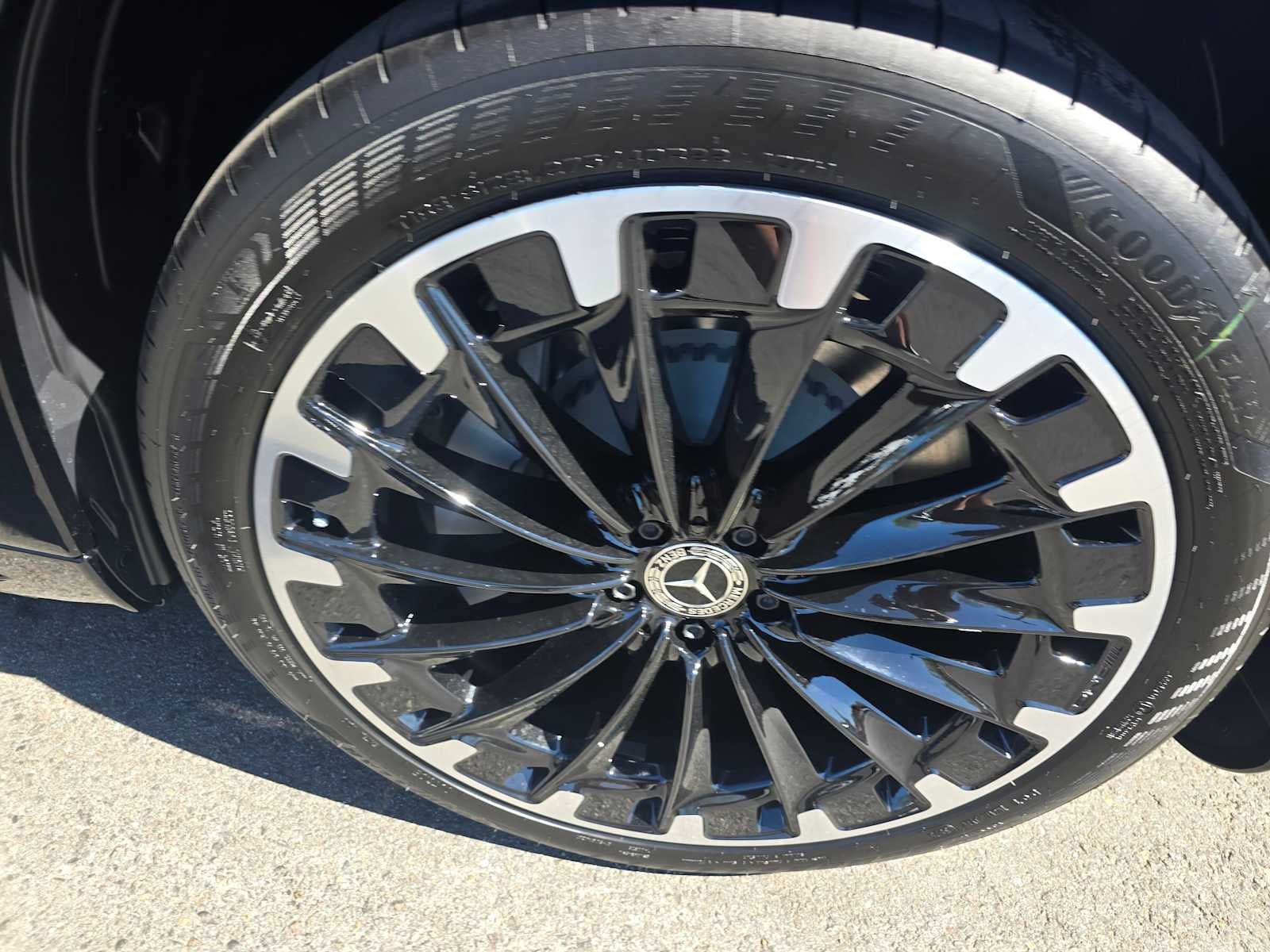 2026 Mercedes-Benz EQS 400 4MATIC® SUV