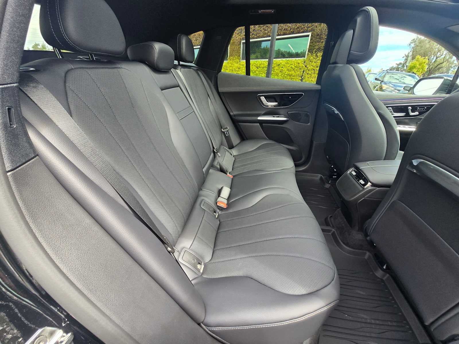 2027 Mercedes-Benz EQE 320 4MATIC® SUV