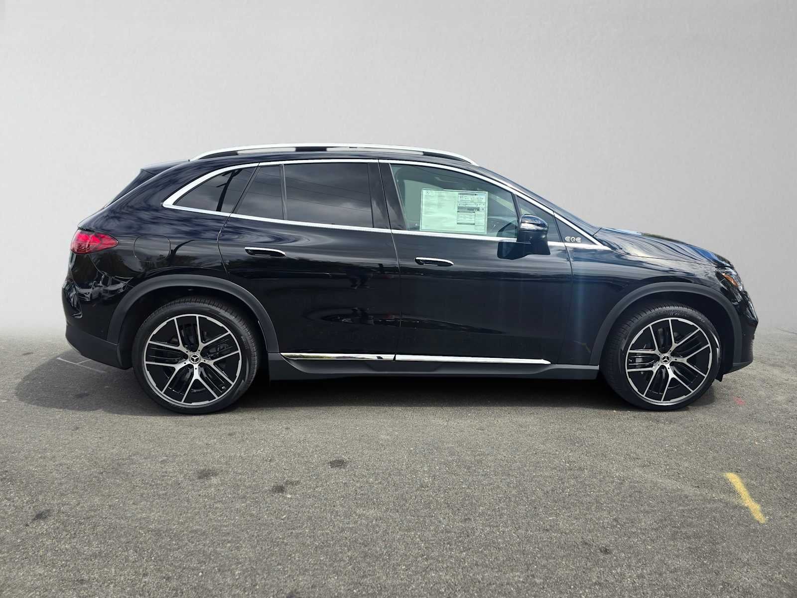 2027 Mercedes-Benz EQE 320 4MATIC® SUV
