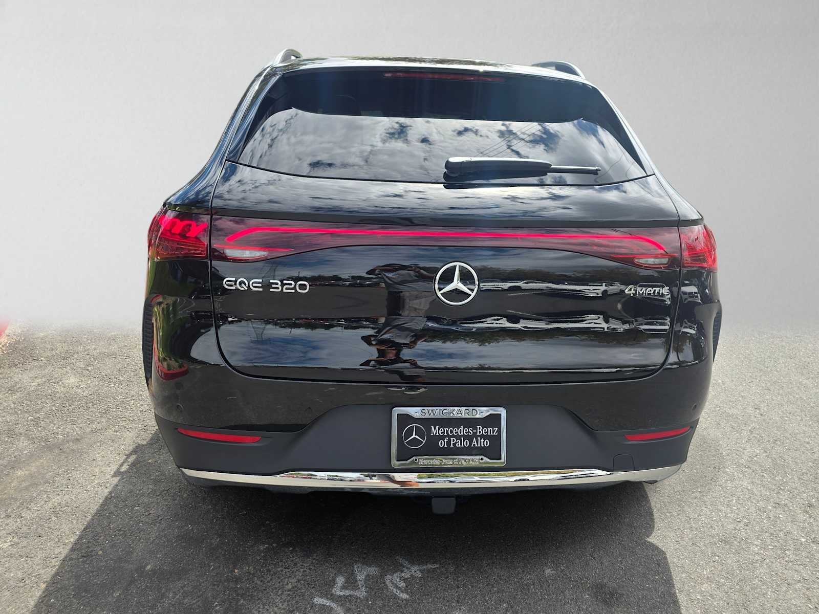 2027 Mercedes-Benz EQE 320 4MATIC® SUV