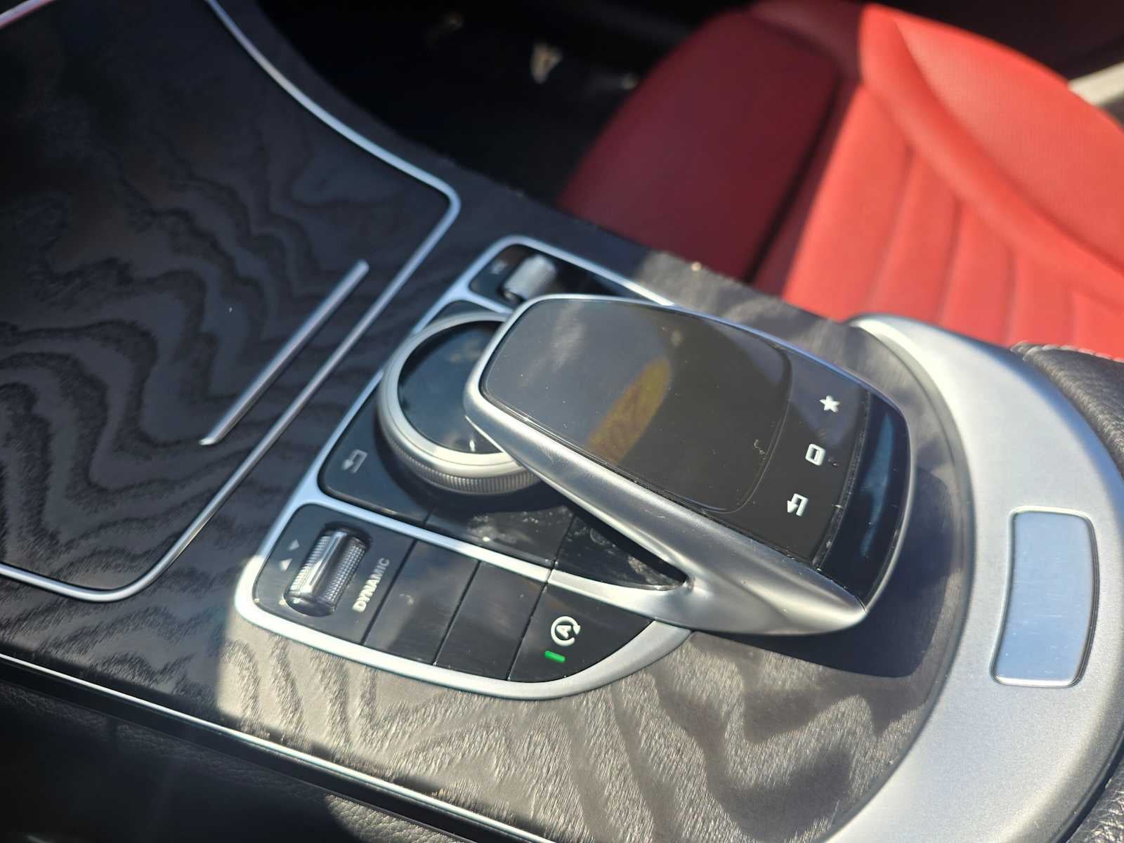 2016 Mercedes-Benz C 300 4dr Sdn RWD
