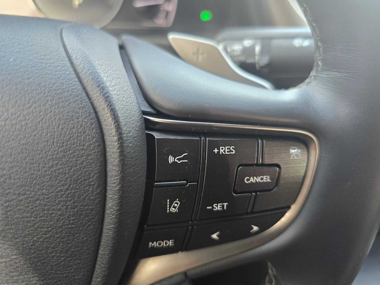 2020 Lexus ES ES 300h FWD