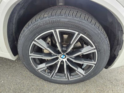 2025 BMW X5 xDrive40i xDrive40i