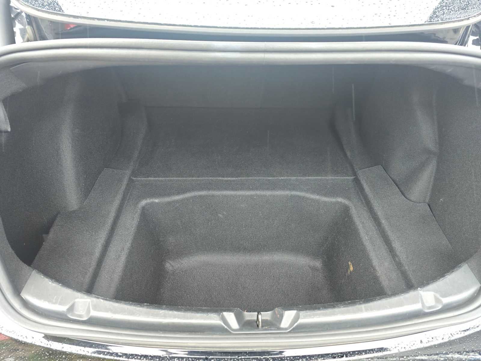 2023 Tesla Model 3 RWD