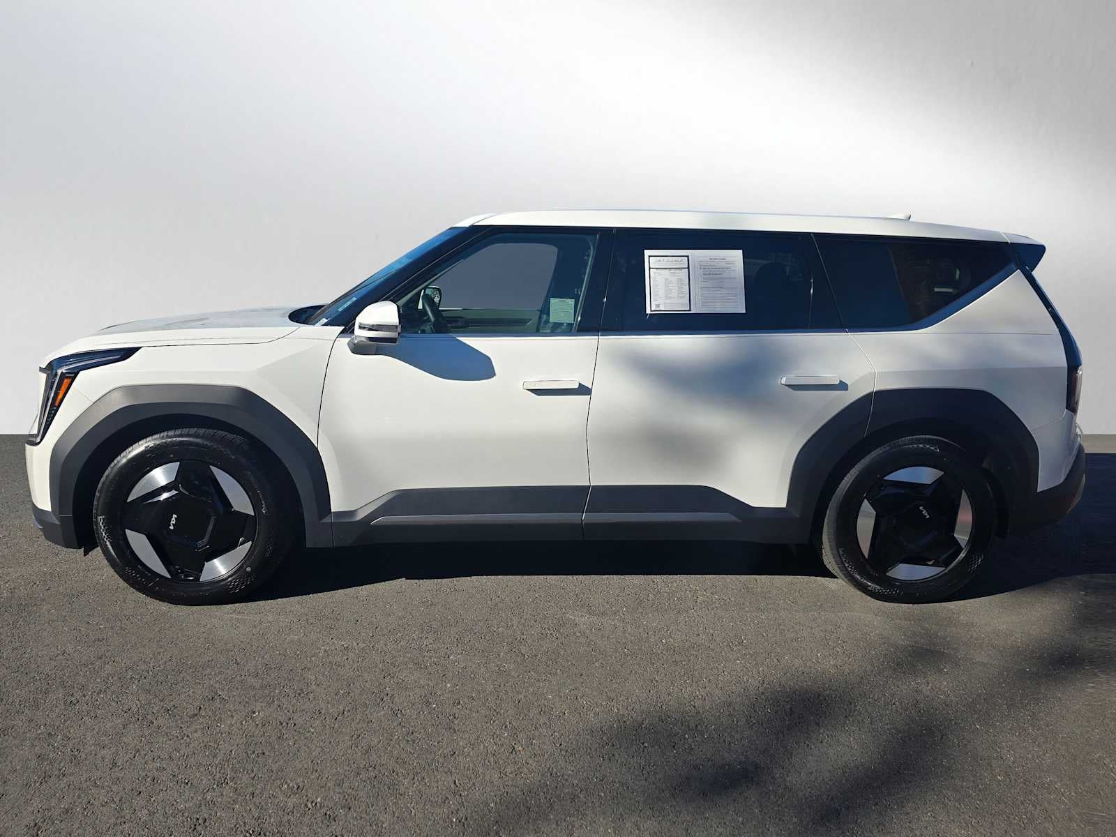 2024 Kia EV9 Light Long Range