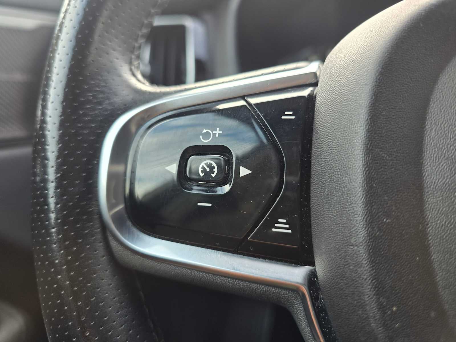 2019 Volvo XC60 Inscription