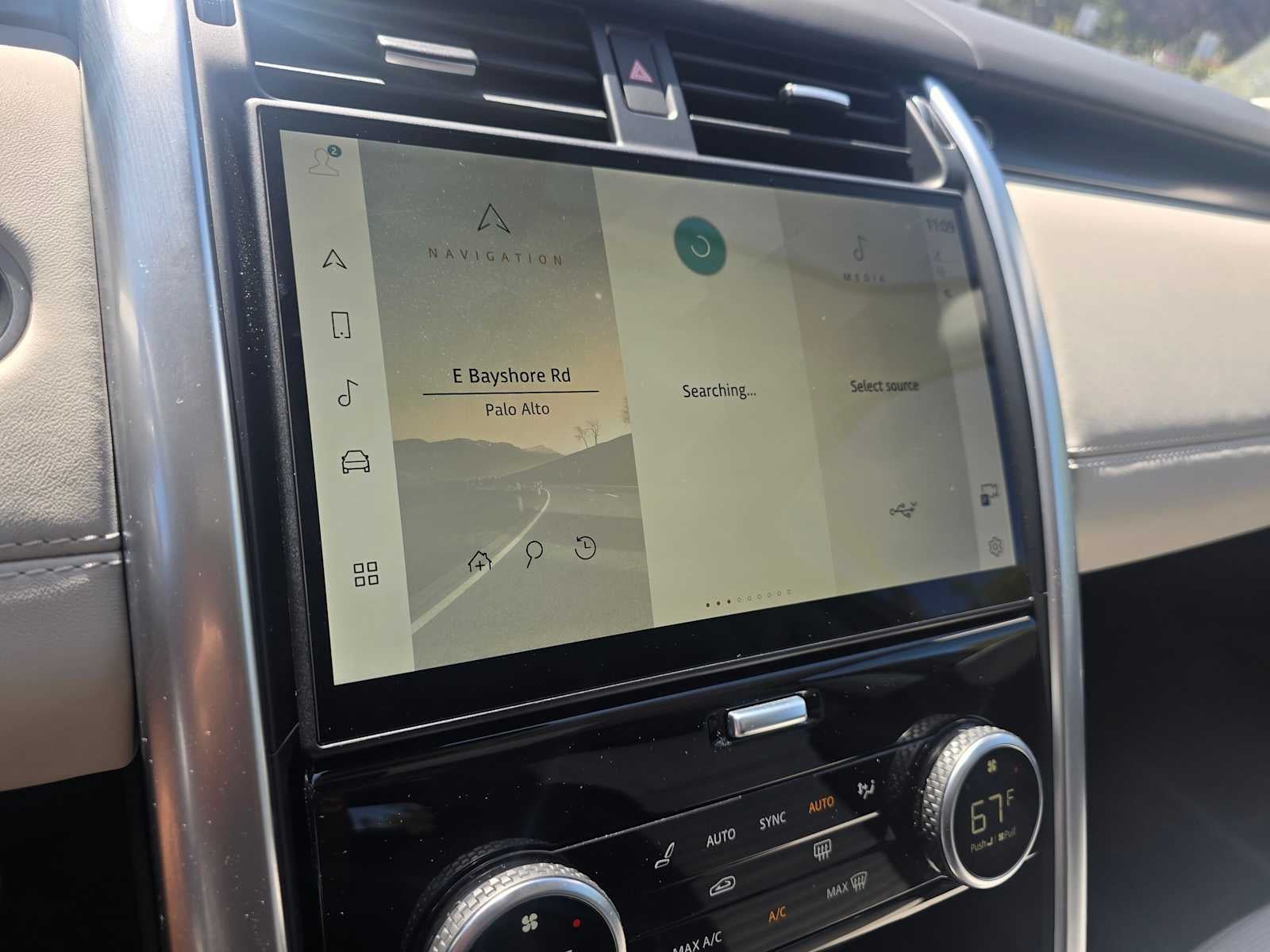 2025 Land Rover Discovery Metropolitan Edition