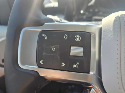 2025 Land Rover Discovery Metropolitan Edition