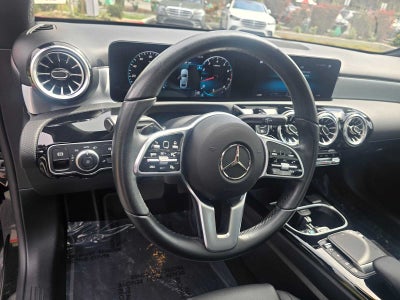 2022 Mercedes-Benz A 220 4MATIC® Sedan