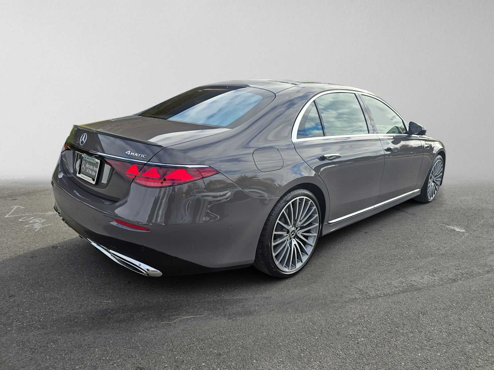 2027 Mercedes-Benz S 580 4MATIC® Sedan