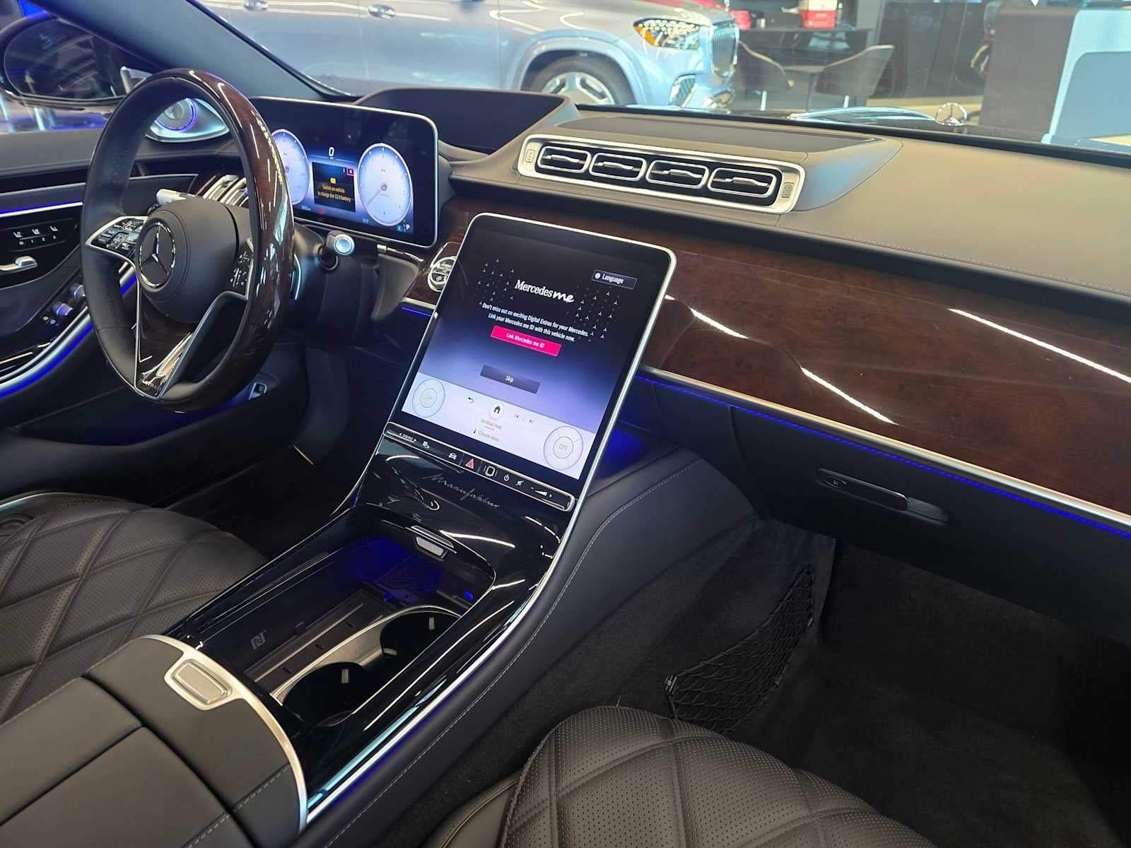 2026 Mercedes-Benz Maybach S 680 4MATIC® Sedan