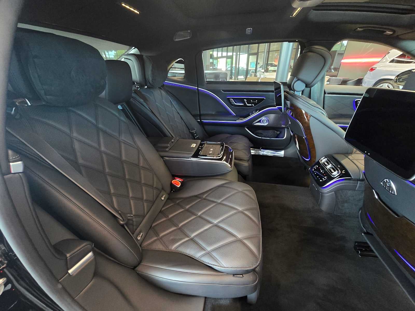 2026 Mercedes-Benz Maybach S 680 4MATIC® Sedan
