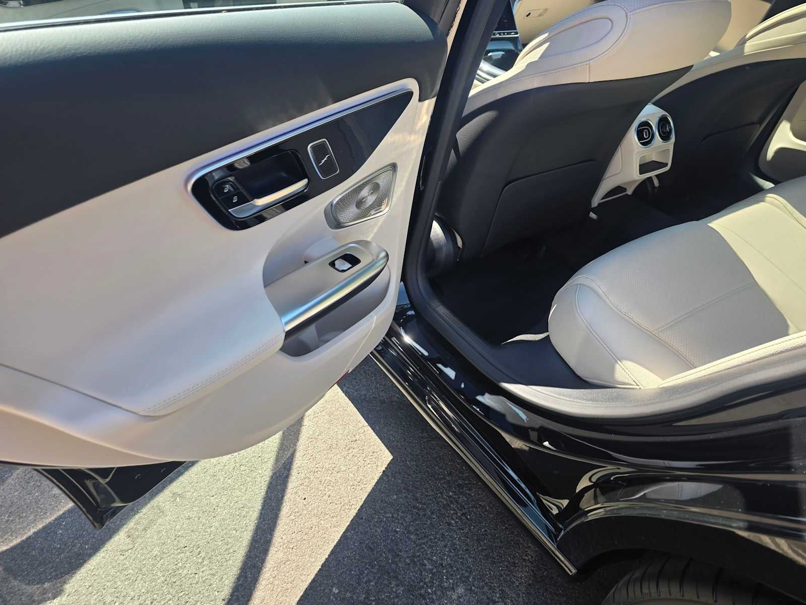 2026 Mercedes-Benz C 300 Sedan