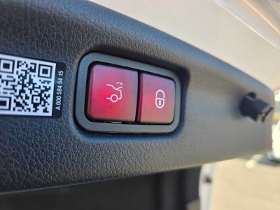 2026 Mercedes-Benz C 300 Sedan