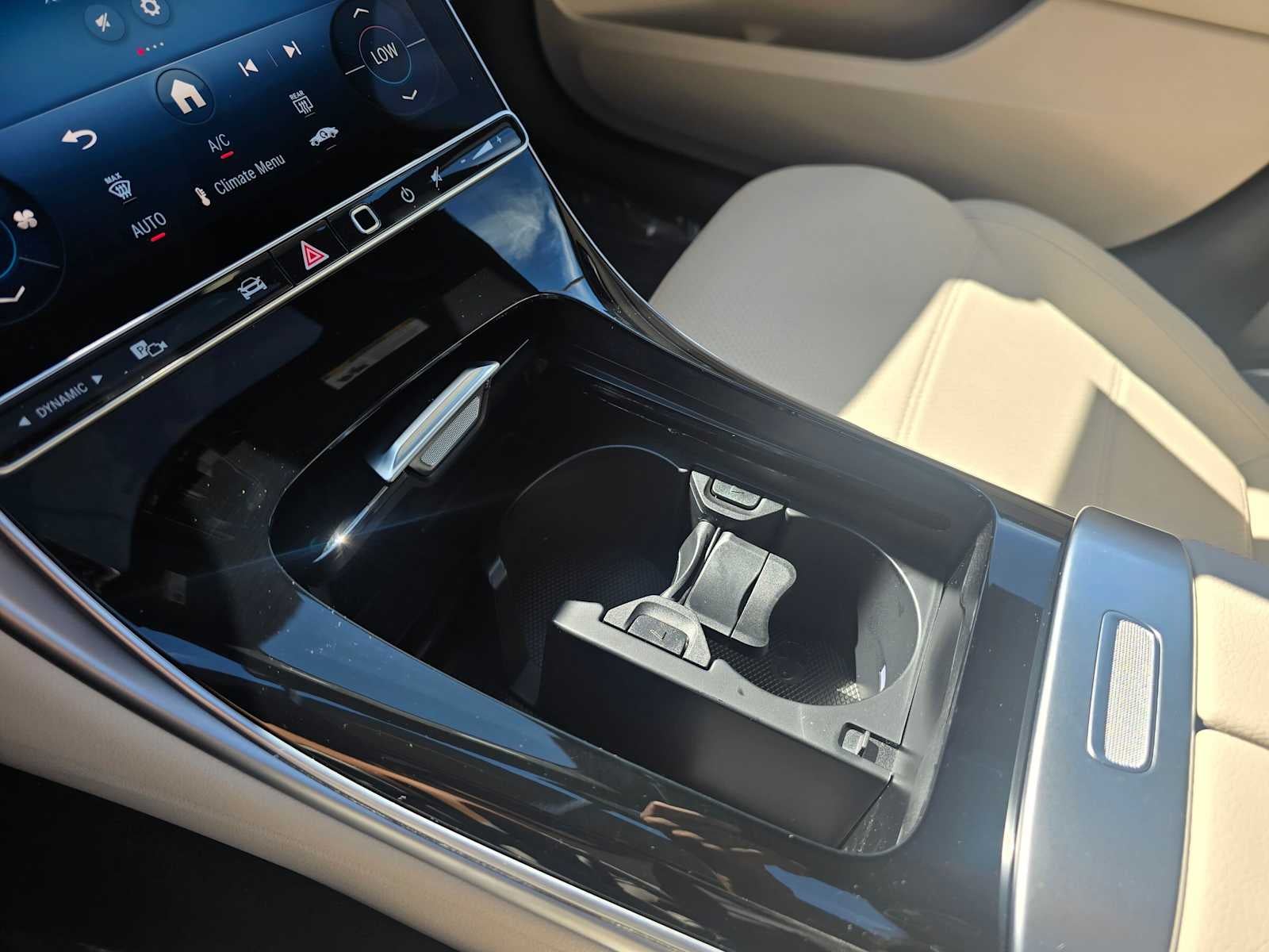 2026 Mercedes-Benz C 300 4MATIC® Sedan