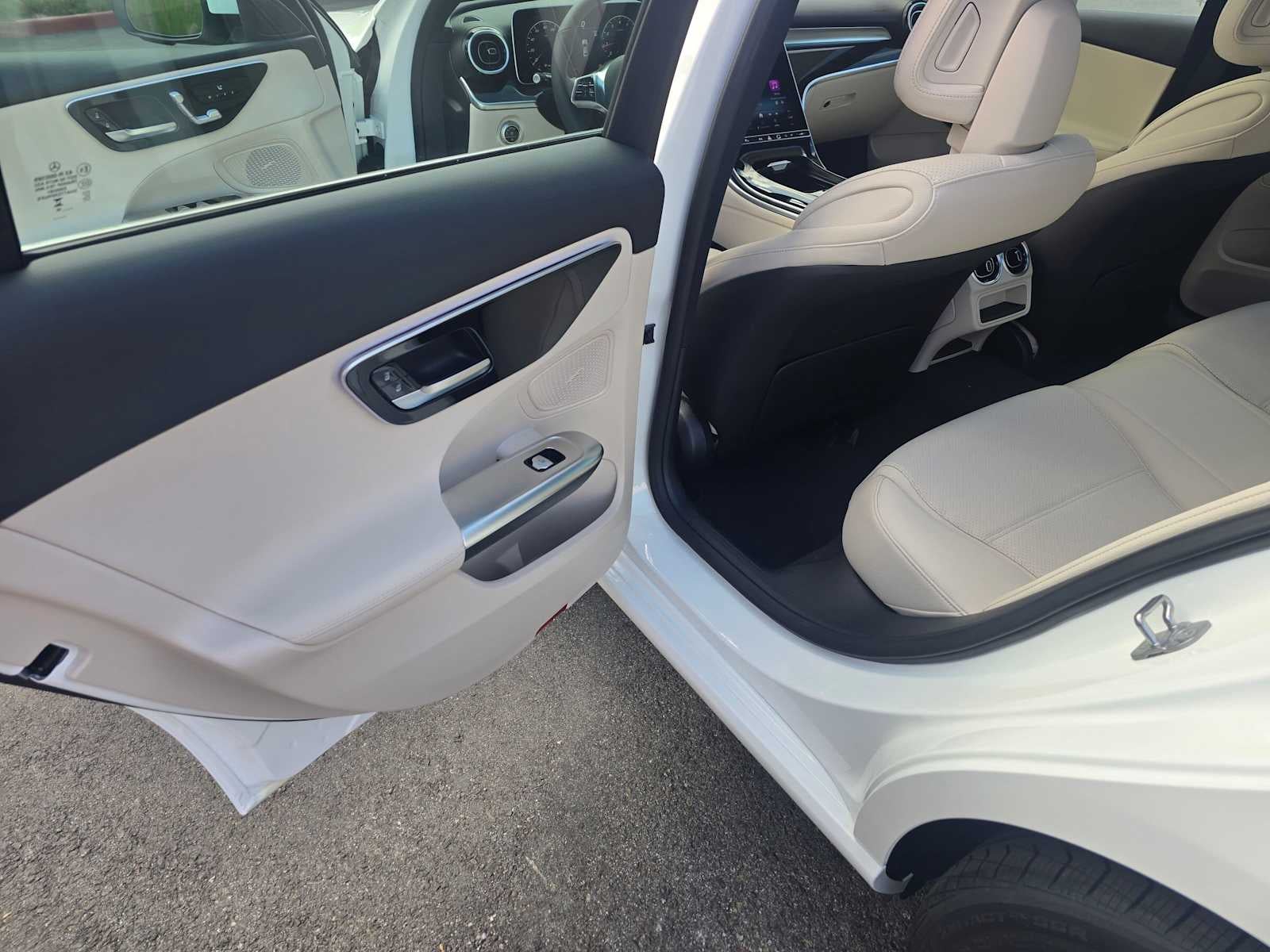 2026 Mercedes-Benz C 300 4MATIC® Sedan