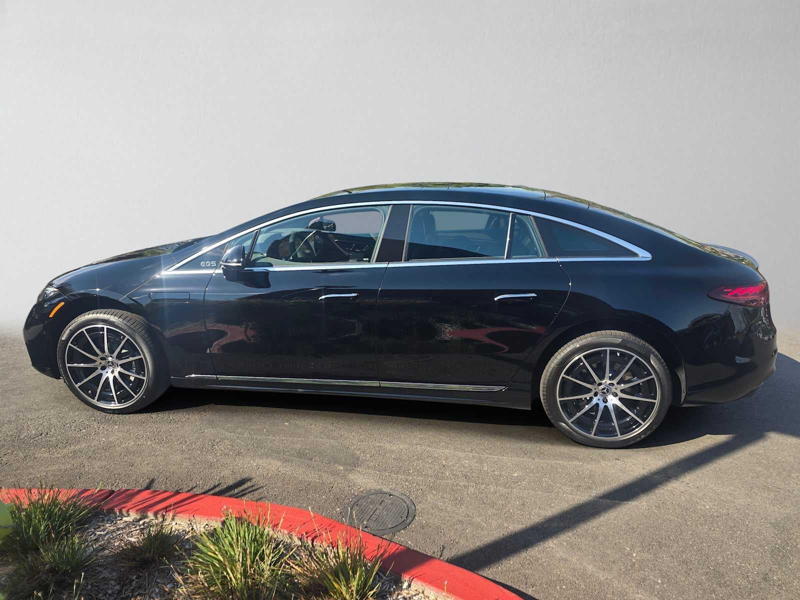 2026 Mercedes-Benz EQS 450 4MATIC® Sedan
