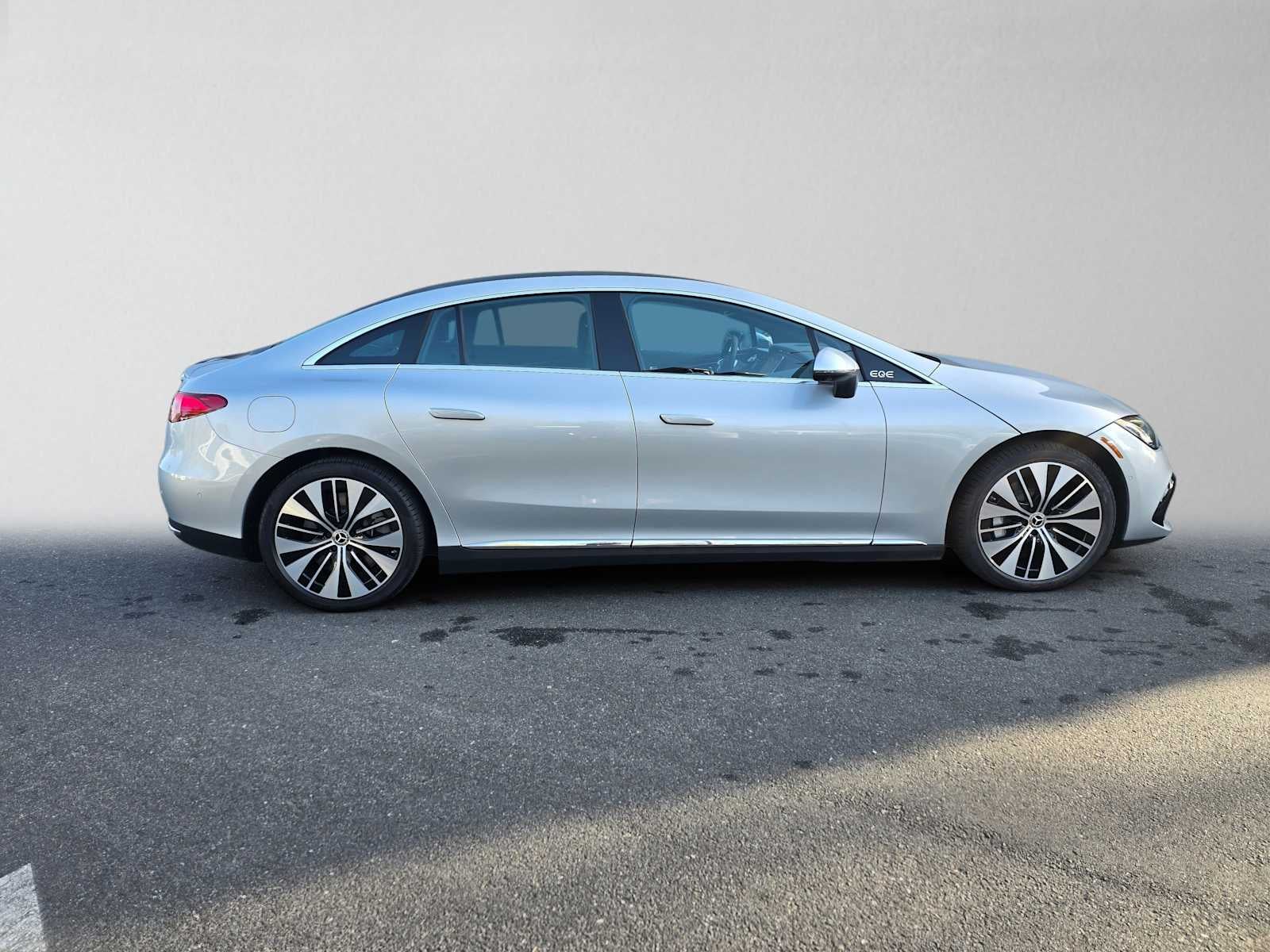 2023 Mercedes-Benz EQE 500 4MATIC®+ Sedan