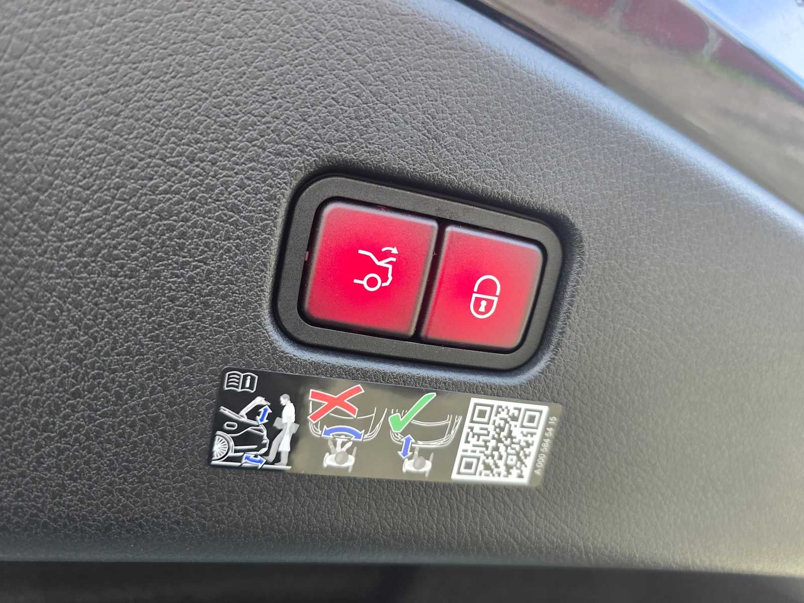 2026 Mercedes-Benz CLE 300 4MATIC® Coupe