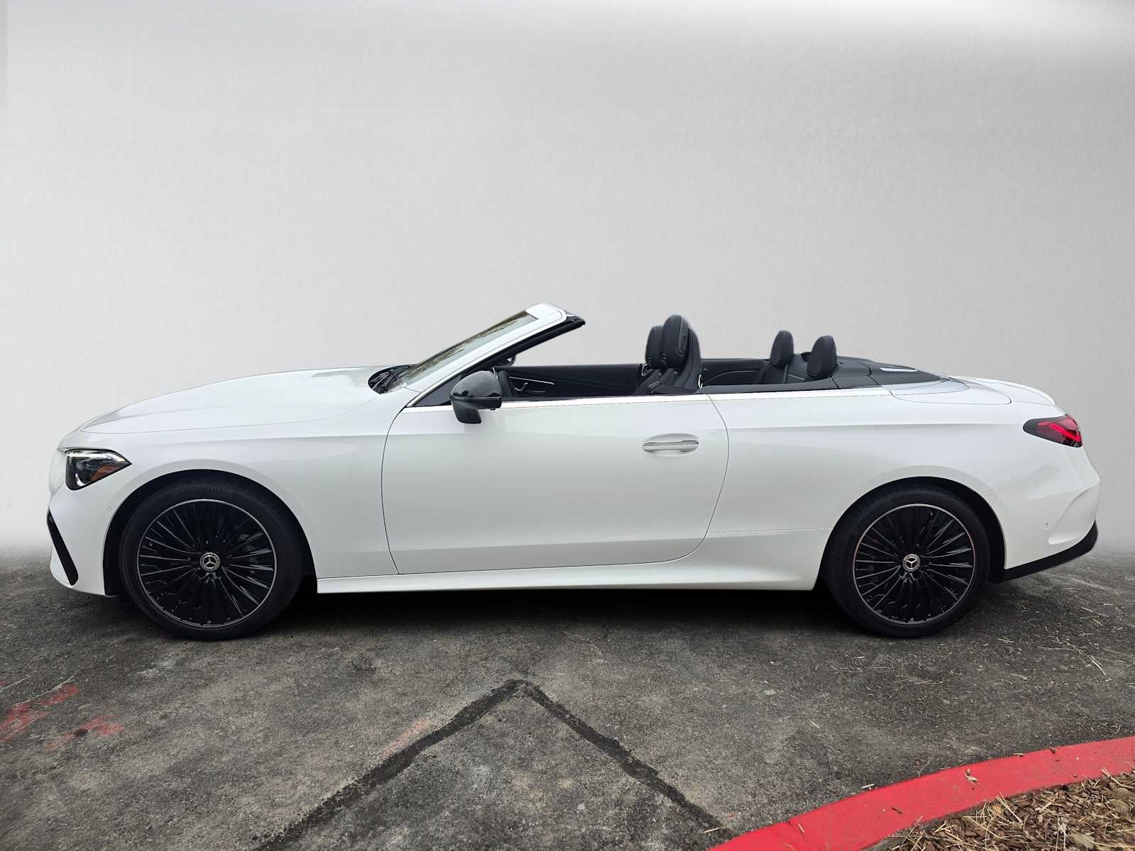2027 Mercedes-Benz CLE 450 4MATIC® Cabriolet
