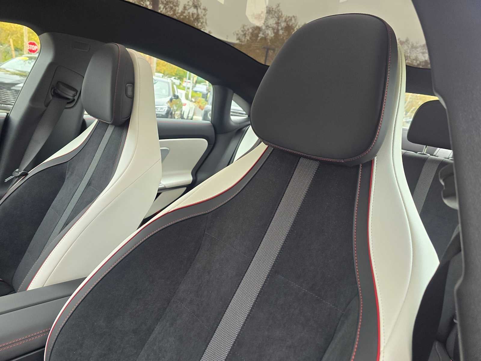 2027 Mercedes-Benz CLA 220 Hybrid FWD