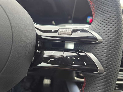 2027 Mercedes-Benz CLA 220 Hybrid FWD