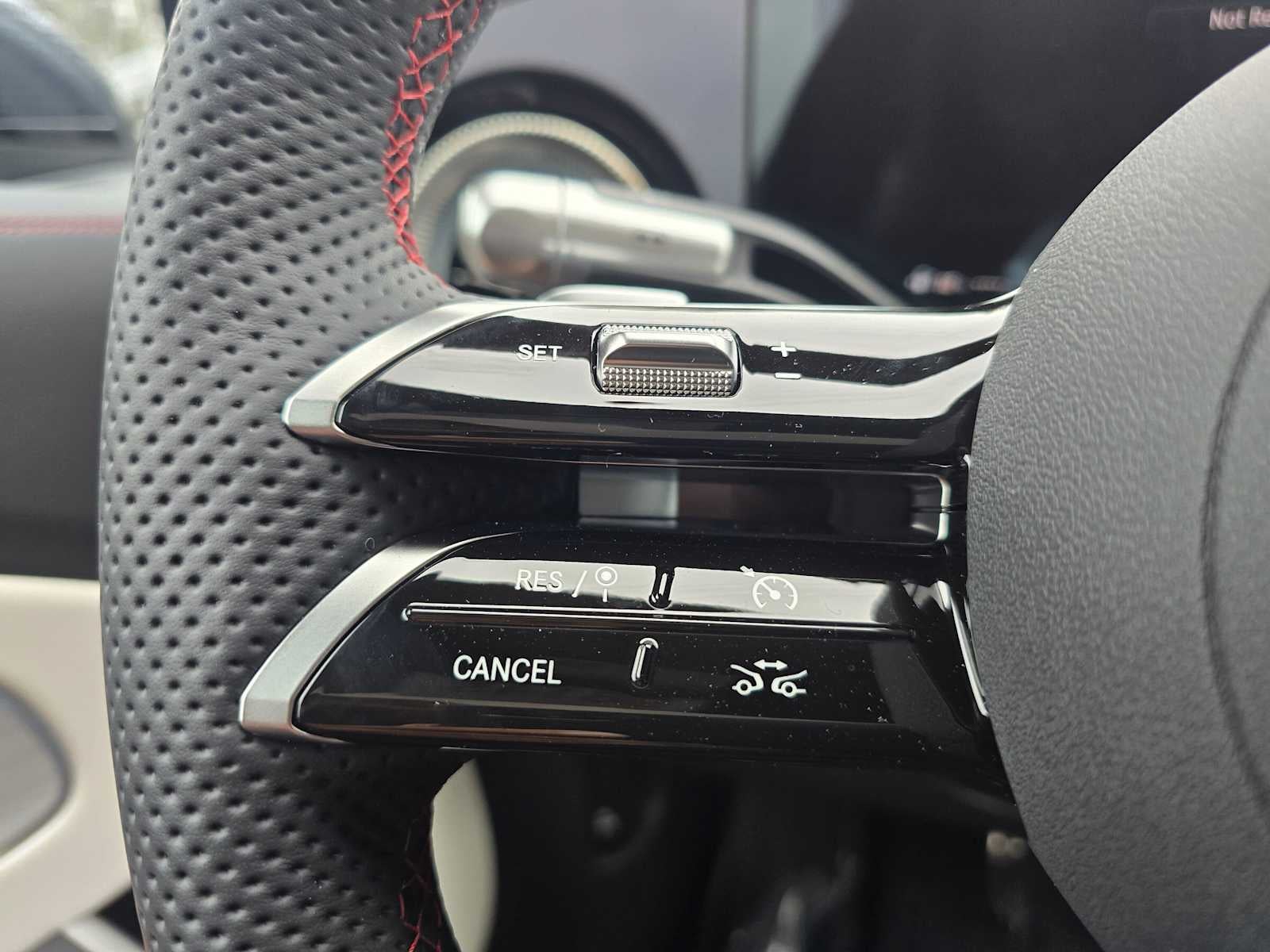 2027 Mercedes-Benz CLA 220 Hybrid FWD