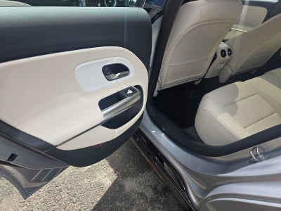 2027 Mercedes-Benz CLA 220 Hybrid FWD
