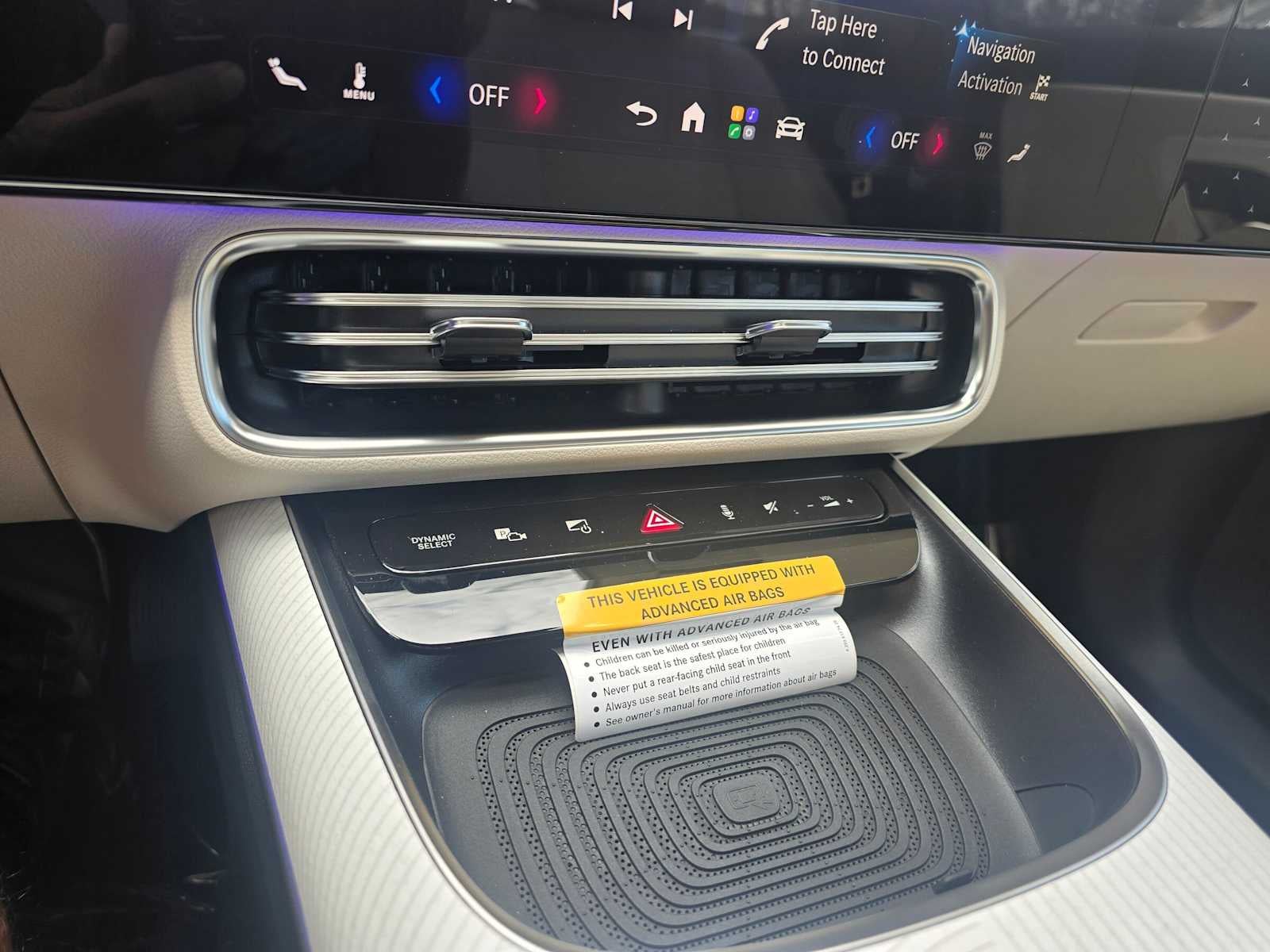 2027 Mercedes-Benz CLA 220 Hybrid FWD