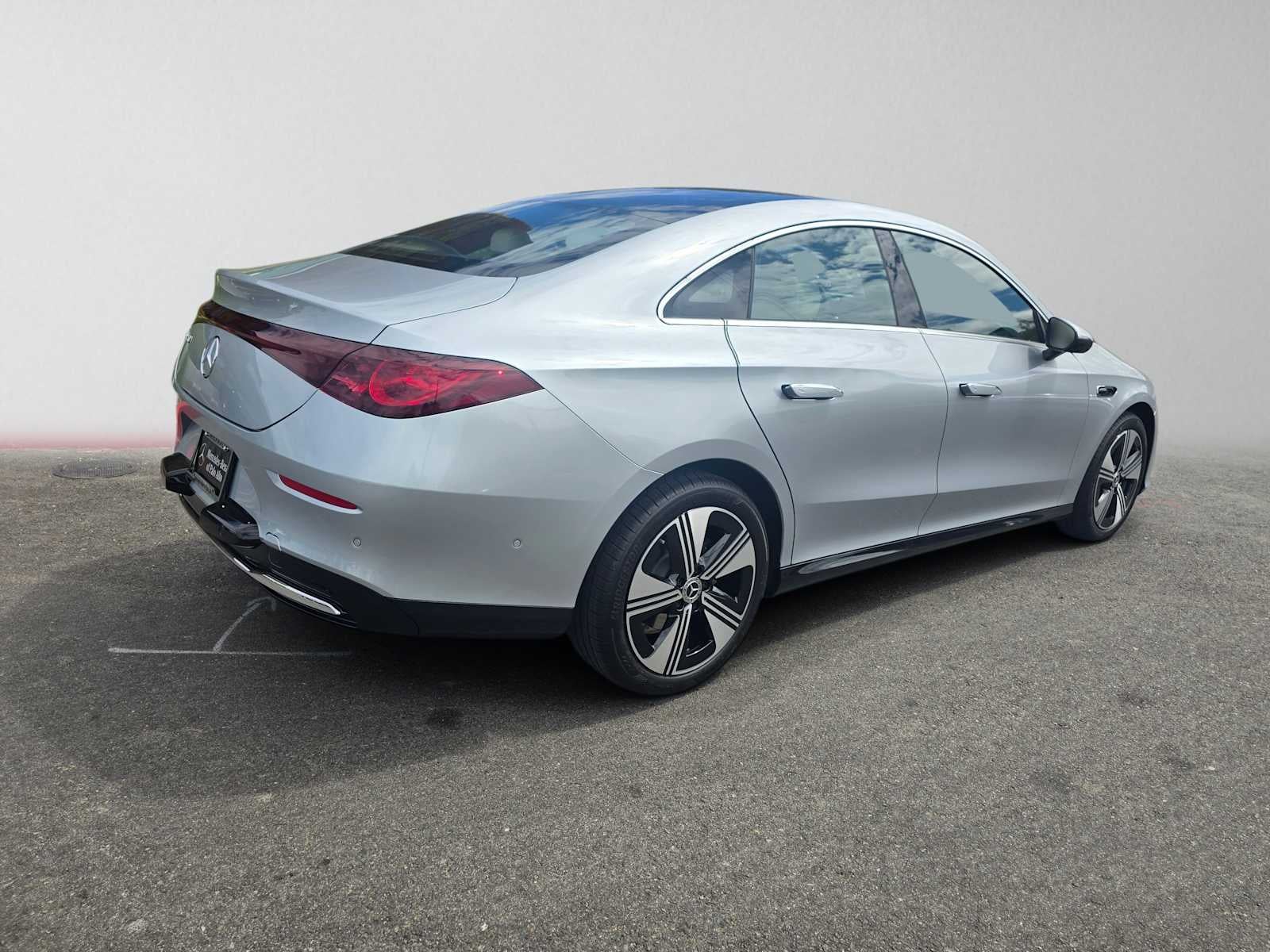 2027 Mercedes-Benz CLA 220 Hybrid FWD