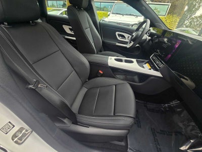 2027 Mercedes-Benz CLA 220 Hybrid FWD