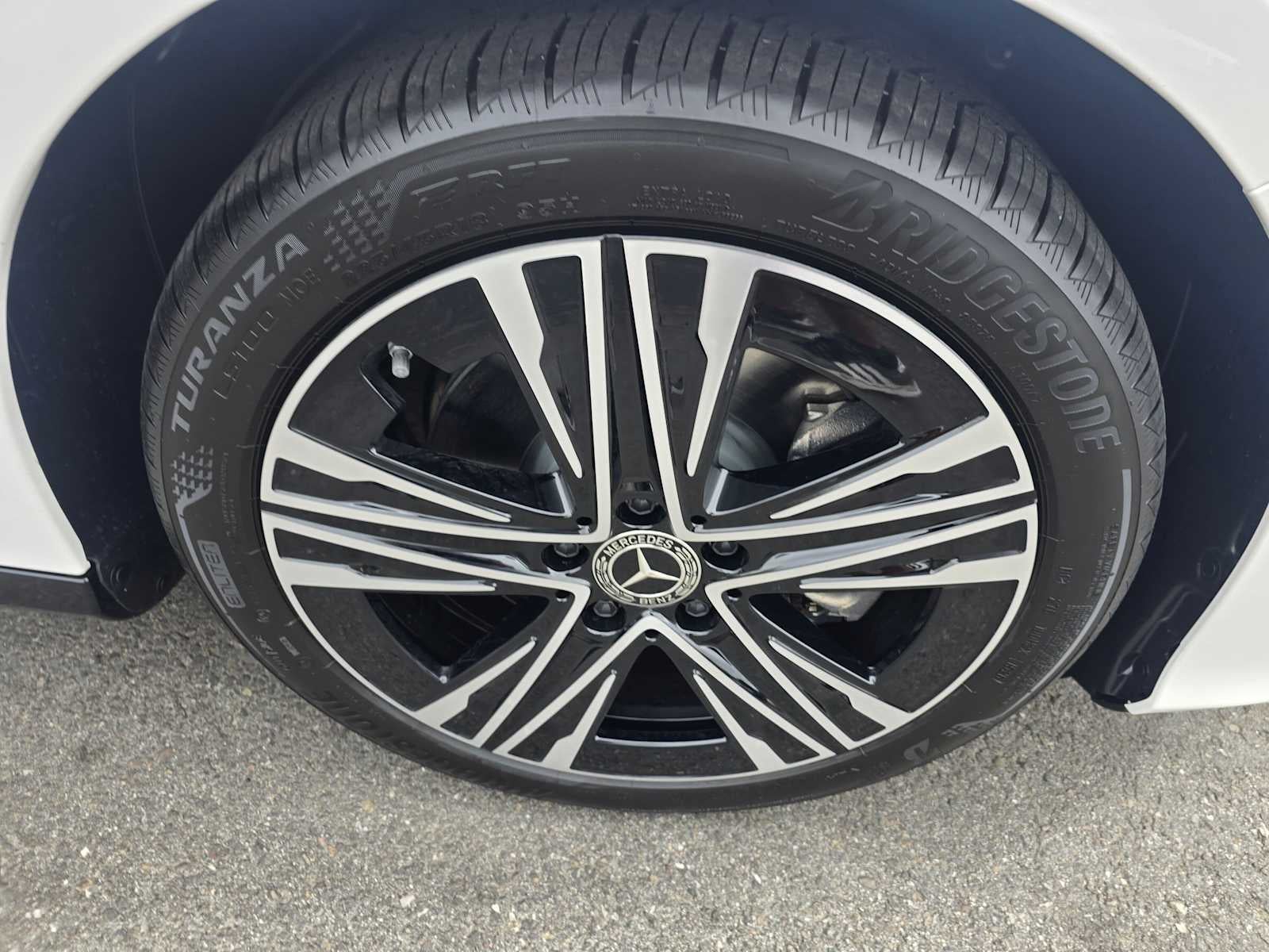 2027 Mercedes-Benz CLA 220 Hybrid FWD